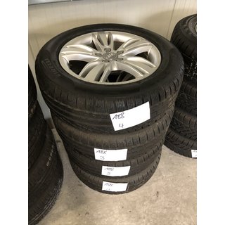 17 Zoll Audi-Alufelgen mit Pirelli Winterreifen 215/60 R 17
