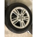 17 Zoll Audi-Alufelgen mit Pirelli Winterreifen 215/60 R 17
